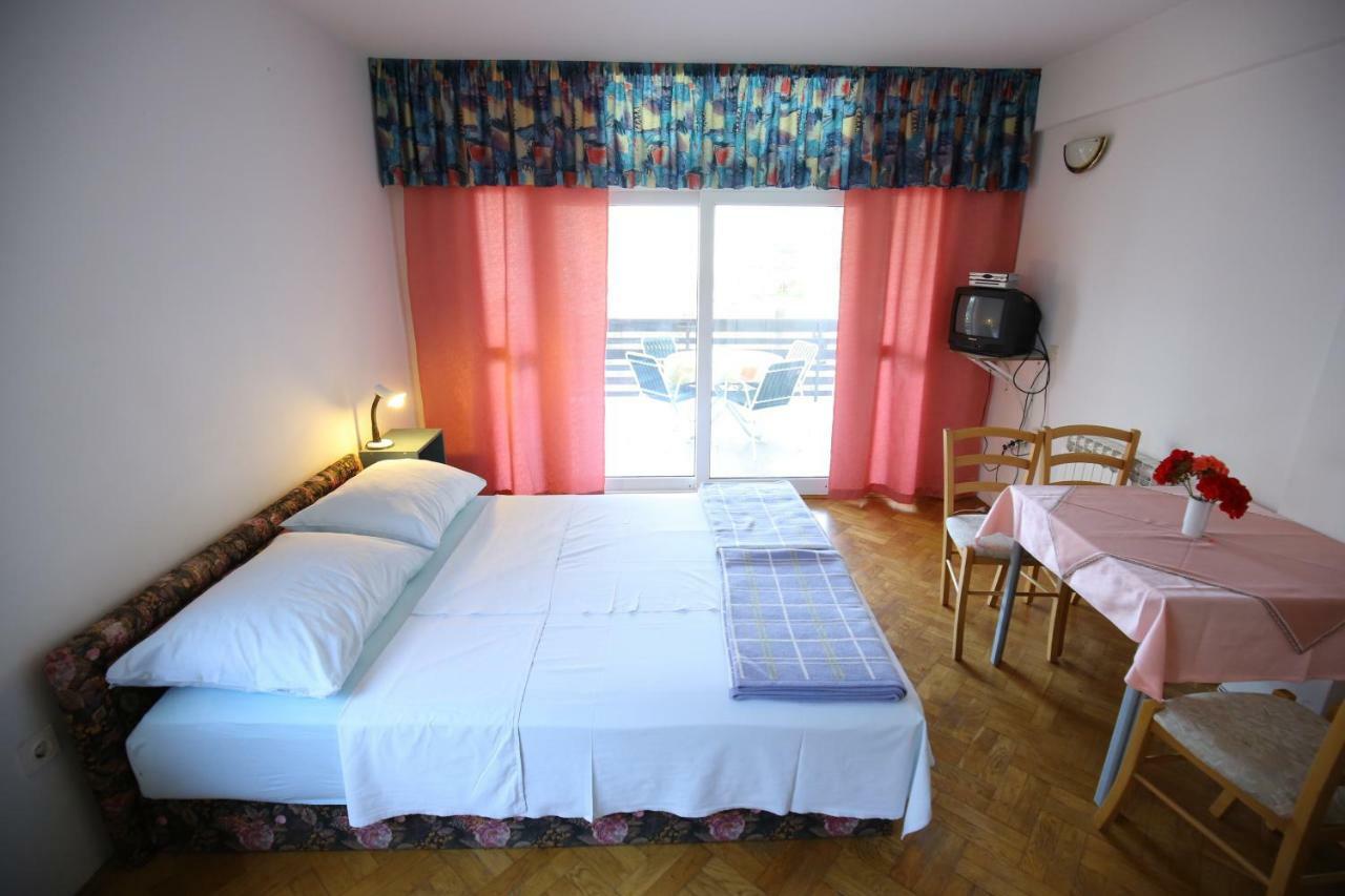 Apartments Paleka Petrčane Zewnętrze zdjęcie