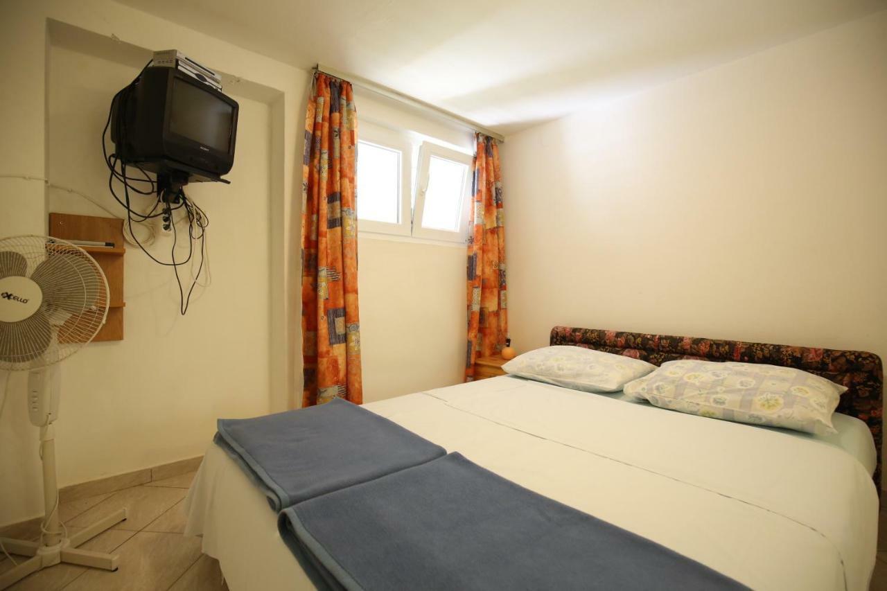 Apartments Paleka Petrčane Zewnętrze zdjęcie