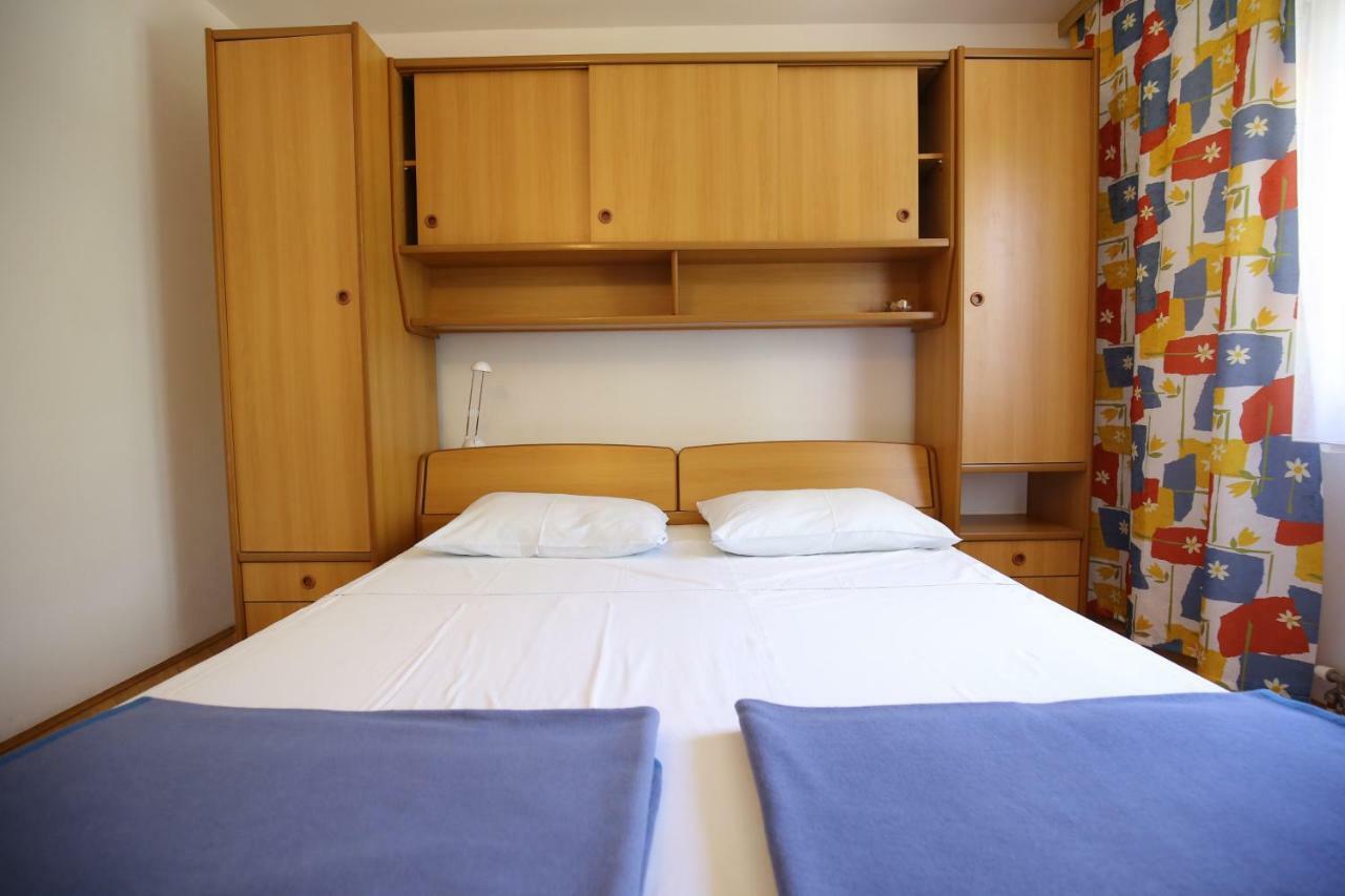 Apartments Paleka Petrčane Zewnętrze zdjęcie