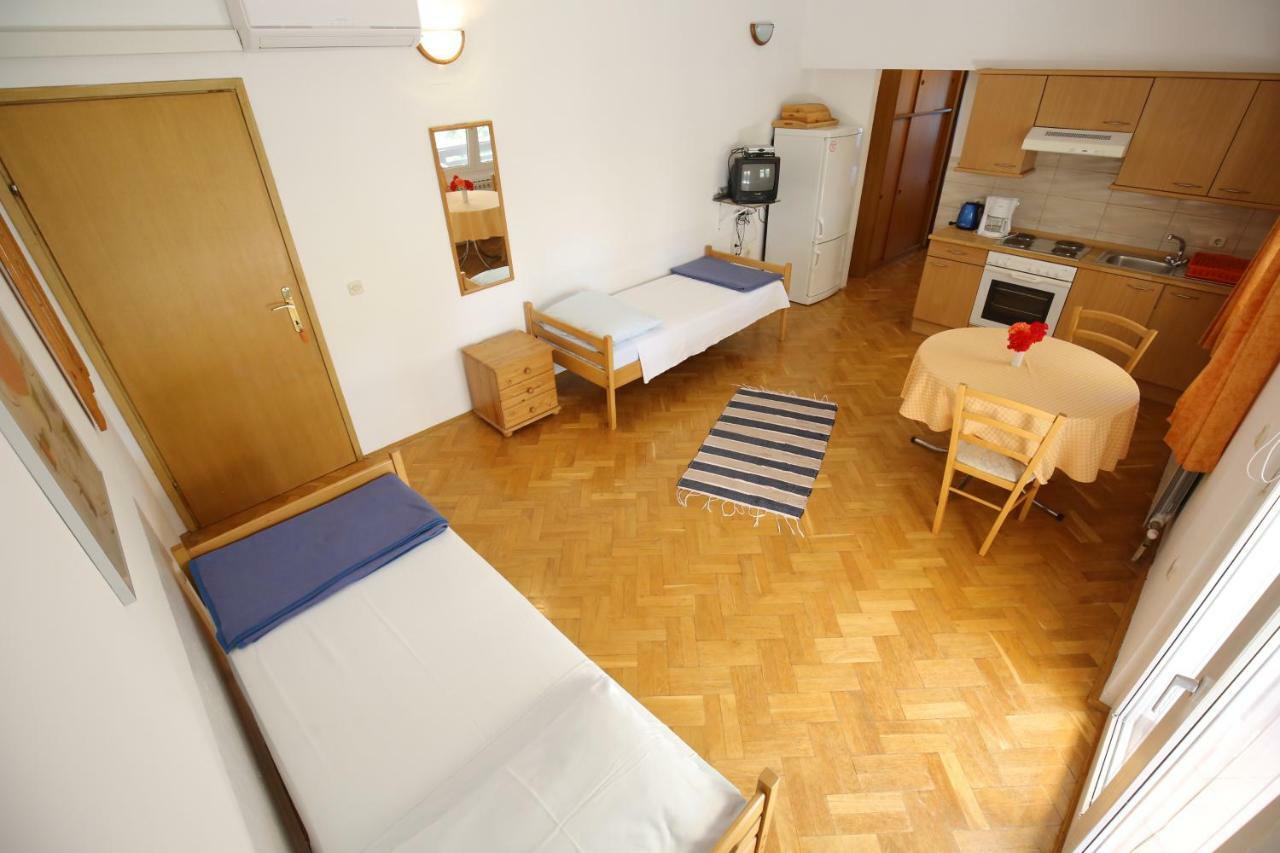 Apartments Paleka Petrčane Zewnętrze zdjęcie