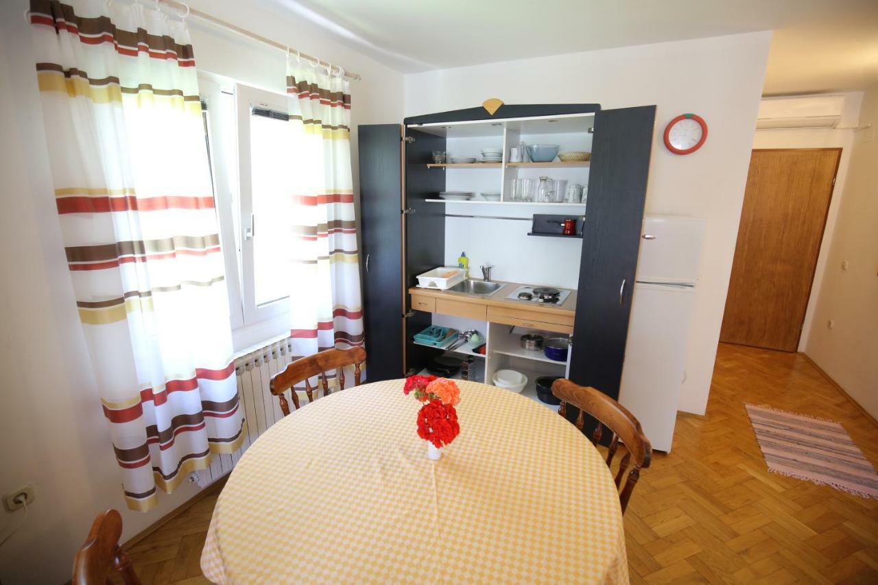 Apartments Paleka Petrčane Zewnętrze zdjęcie