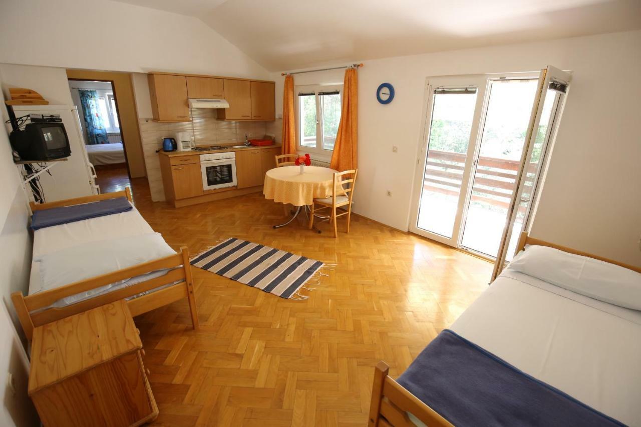 Apartments Paleka Petrčane Zewnętrze zdjęcie